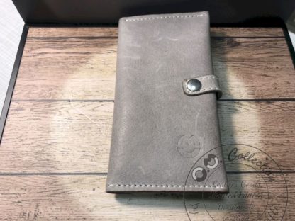 Cover per iPhone X/XS di OM Collection by Andrea Masotti in pelle e cuoio fatta a mano