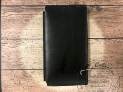 Cover per iPhone X/XS di OM Collection by Andrea Masotti in cuoio e pelle fatta a mano